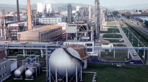 viitorul proprietar al oltchim va fi cunoscut in aceasta iarna combinatul va fi privatizat pe bucati