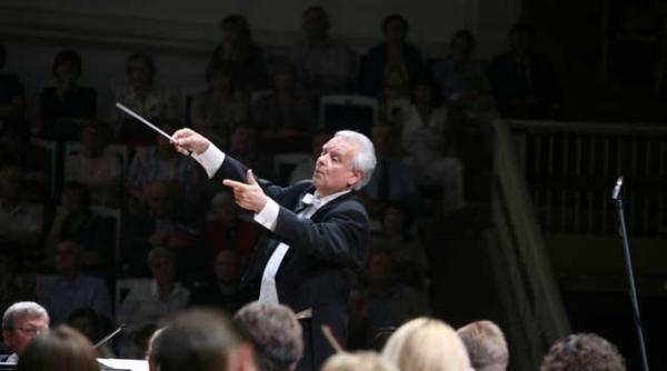 omul zilei yuri simonov