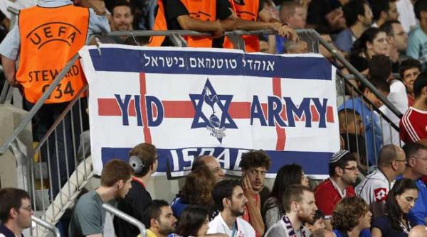 der spiegel de ce isi asuma fanii lui tottenham si ajax identitatea evreiasca