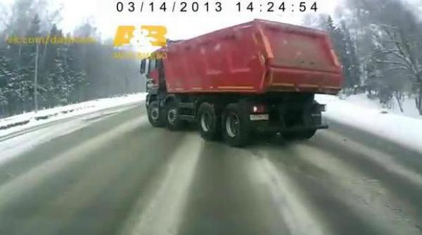 ingeri pazitori accidente uluitoare din care oamenii au scapat inexplicabil video