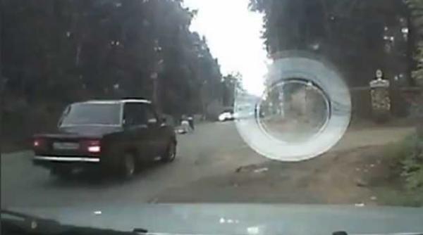 revoltator nimeni n a oprit sa acorde prim ajutor unei batrane lovite de masina video