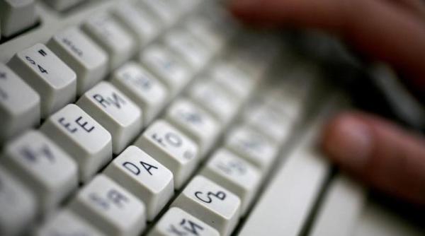 cedo a decis site urile sunt responsabile legal pentru comentariile lasate de utilizatori