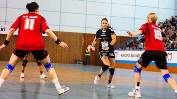 liga campionilor o palarie cam mare pentru hcm baia mare 21 33 cu gyor in etapa a doua