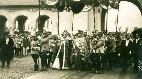 91 de ani de la incoronarea de la alba iulia