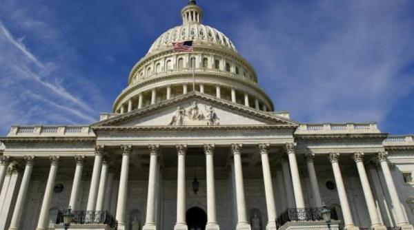 cateva ore pana la intrarea in incapacitate de plata ce solutie incearca senatul american pentru a evita blocajul bugetar