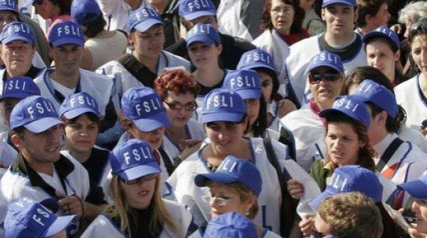 profesorii ies in strada la sfar itul lunii octombrie cerand alocarea a 6 din pib pentru educa ie