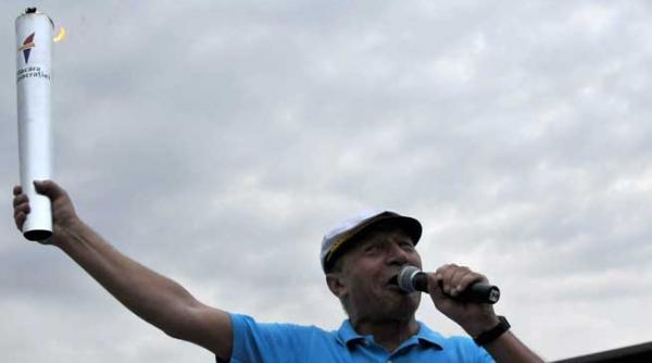 papici da foc justitiei procurorul dna autor de mijloace ilegale de ancheta arunca in aer si dosarul referendum 2012 pornit de sri