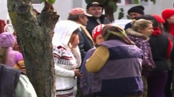 satenii din izvoarele ar putea fi stramutati primar consultarea oamenilor trebuie facuta cu maxima precautie