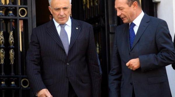 ce spune traian basescu despre o posibila candidatura la presedintie a lui mugur isarescu