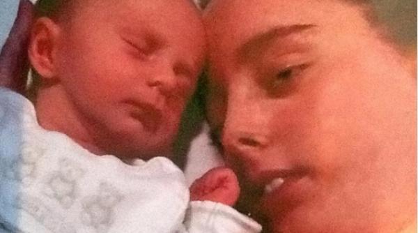 moment tulburator s a trezit din coma pentru a si cunoaste bebelusul dupa care a murit