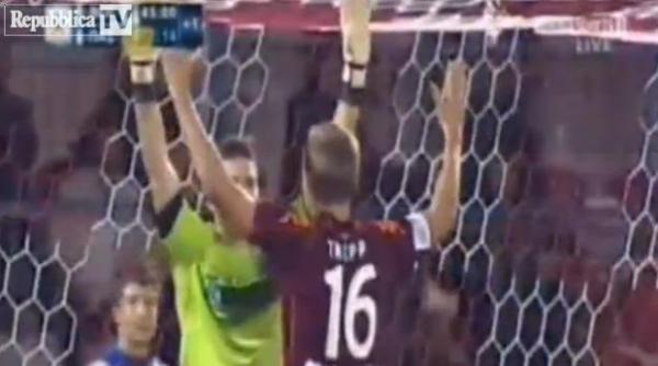 o schema ce ar scoate din minti orice portar video