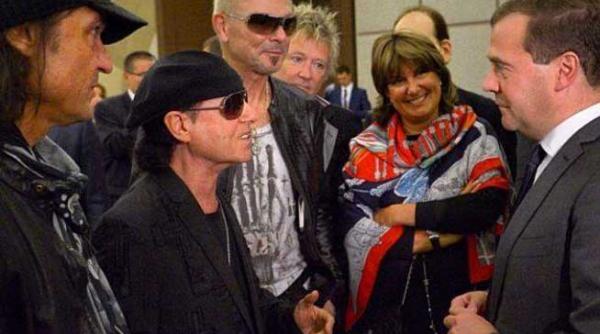premierul rusiei fan scorpions