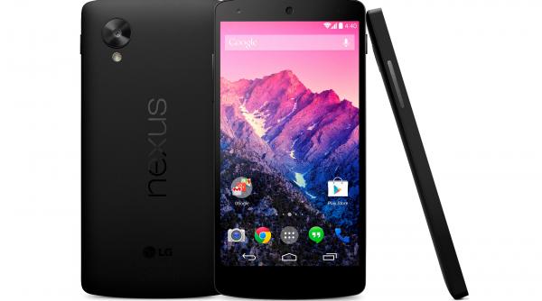 nexus 5 cu kitkat de la 349 euro