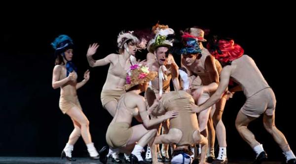 gigi caciuleanu aclamat la chisinau