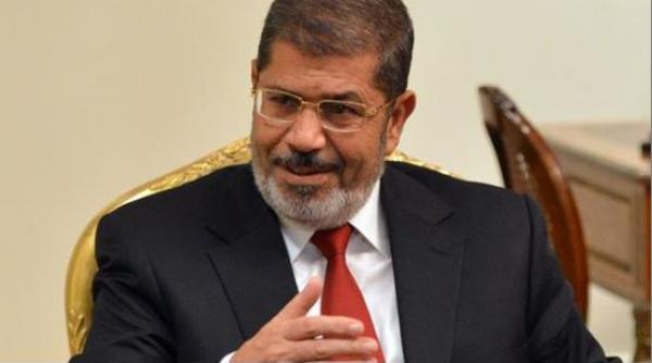egipt mohamed morsi adus cu elicopterul la tribunal fostul presedinte egiptean va fi judecat pentru instigare la omor