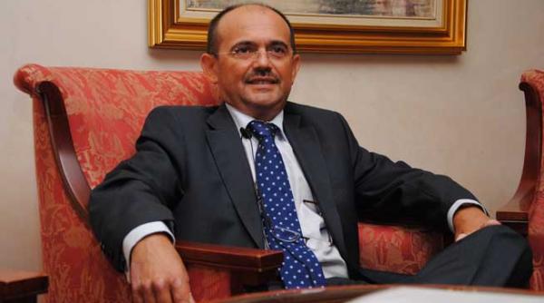 calculatorul si mobilul ne afecteaza creierul