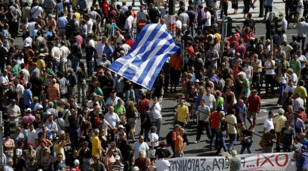 grecia paralizata de o greva generala a patra din acest an
