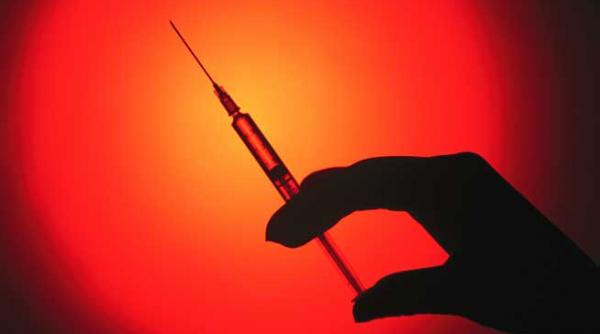 atentie seringi cu ser contrafacut pacientii care au cumparat medicamentul pegasys in ultimele doua saptamani sa consulte de urgenta medicul curant