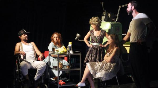 comedia ne arata cum am invatat sa conduc