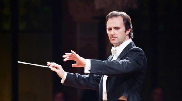 la bucuresti carreras va fi dirijat de nepot