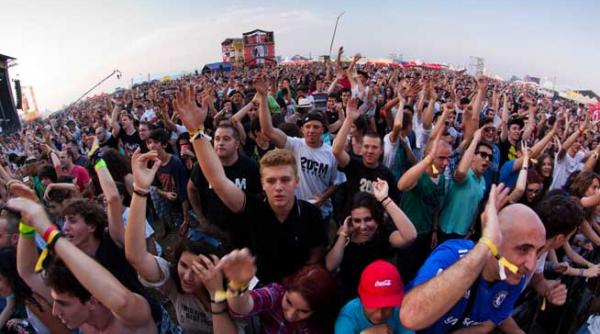 abonamente la b estfest pret promotional