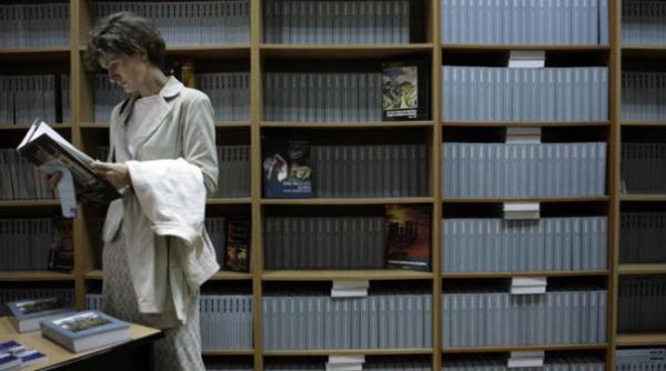 apelul istoricilor si arheologilor