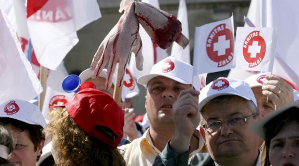 nicolaescu in acest moment cred ca greva din sistemul sanitar este ilegala