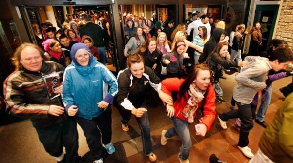 black friday 2013 4 2 milioane de romani vor achizi iona cel pu in un produs in vinerea neagra vezi ofertele