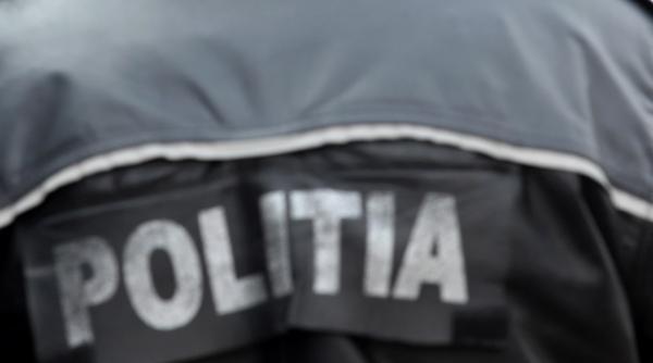 descinderi la poli ia locala din targu jiu mai mul i poli i ti suspecta i de evaziune fiscala i fapte de corup ie