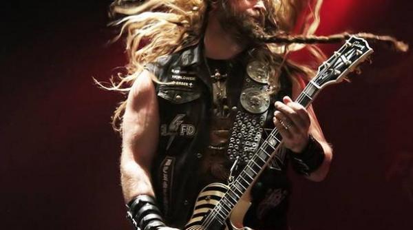 titani heavy metal pe aceea i scena metal all stars la bucure ti