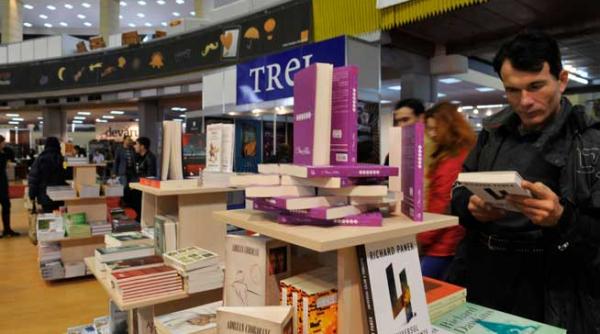 record la gaudeamus peste 115 000 de vizitatori