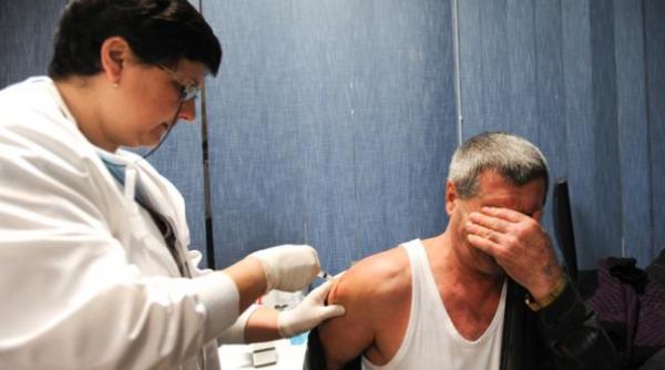 primele 200 000 de doze de vaccin antigripal distribuite miercuri directiilor de sanatate publica