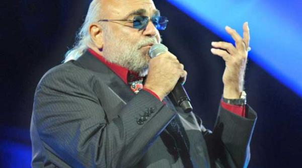 la demis roussos cele mai scumpe bilete s au epuizat