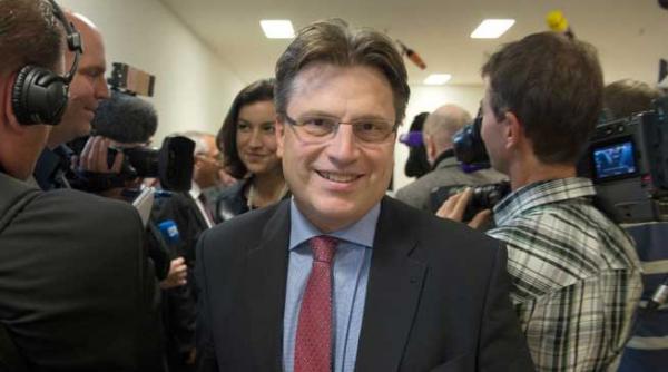 ministrul bavarez de justitie critica actiunile oficiale in cazul comorii naziste