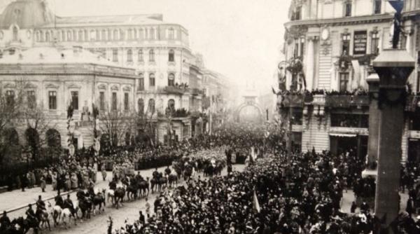 noi avem tara pe care au visat o ei despre 1 decembrie intre ieri i azi cu istoricul adrian majuru