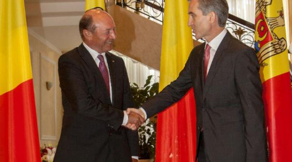 republica moldova nu este pregatita sa se uneasca cu romania ii raspunde leanca lui basescu