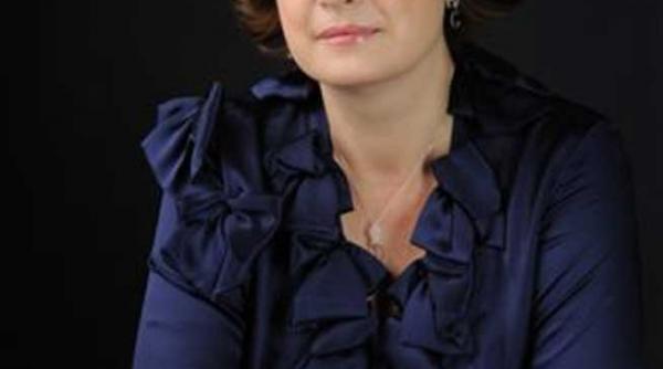 astazi este ziua ta cristina popescu