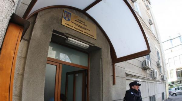 judecator de la ineu ridicat de dna magistratul a fost prins in flagrant cand lua mita