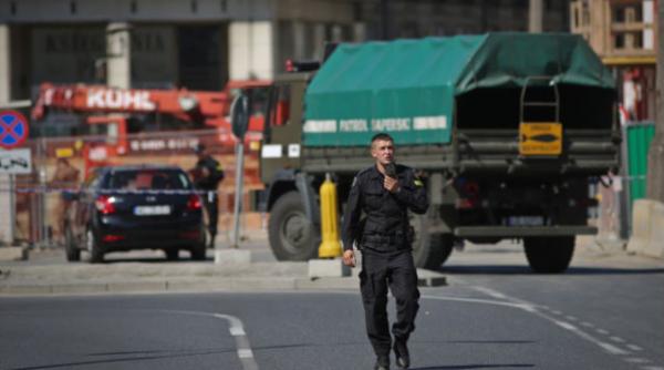 cinci ministere poloneze vizate de amenintari cu bomba 5 000 de oameni au fost evacuati