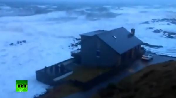 furtuna xaver face ravagii in vestul europei rafale de vant au atins chiar i 230 kilometri pe ora video