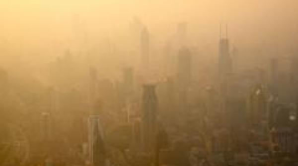 poluarea din china blocheaza si aeroporturile