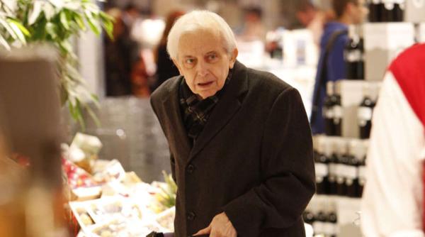 procuratura augsburg ar vrea sa ii restituie lui gurlitt 300 de opere dar el refuza orice comunicare