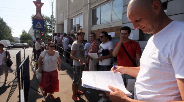 anofm numarul somerilor a crescut in noiembrie cu peste 18 000 rata somajului a fost 5 60 la suta