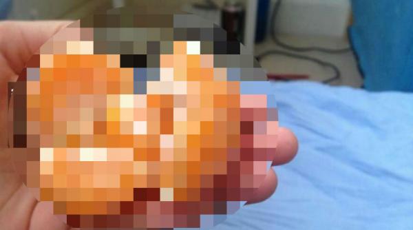 fotografia care a devenit virala pe internet ce a descoperit un barbat intr o portocala foto