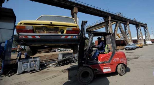 rabla trebuie sa iasa la pensie