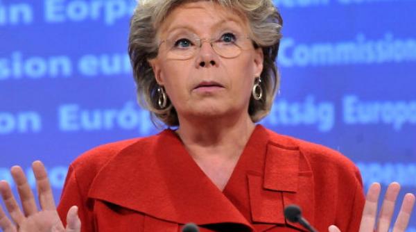 viviane reding comisia europeana considera ca romania si bulgaria indeplinesc criteriile pentru a adera la spatiul schengen