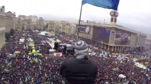 ianukovici da asigurari ca nu va recurge la for a impotriva manifestan ilor pa nici din kiev