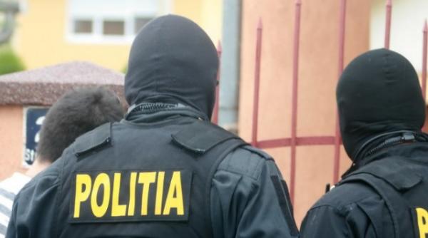 patroni de pompe funebre retinuti pentru mita sunt vizati politisti si angajati ai serviciului de ambulanta si smurd