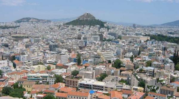 spectaculoasa prabusire a pietei imobiliare in grecia apartament cu doua camere 10 15 mii de euro