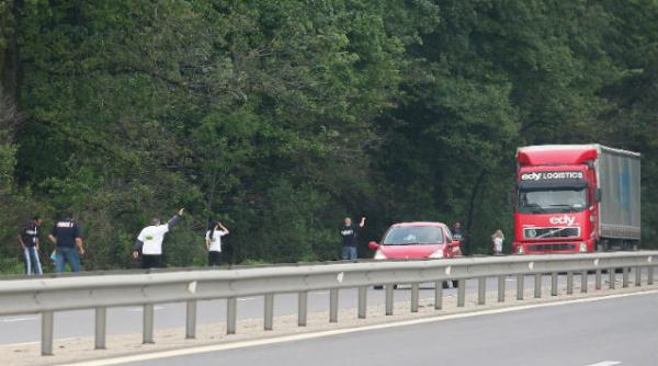 amenzi de pana la 5 000 de lei pentru soferii care iau pasageri la ocazie